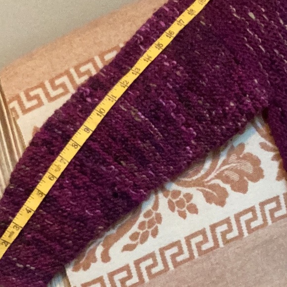 Handmade chunky knit V neck cardigan ceramic unique buttons variegated burgundy - Picture 9 of 12